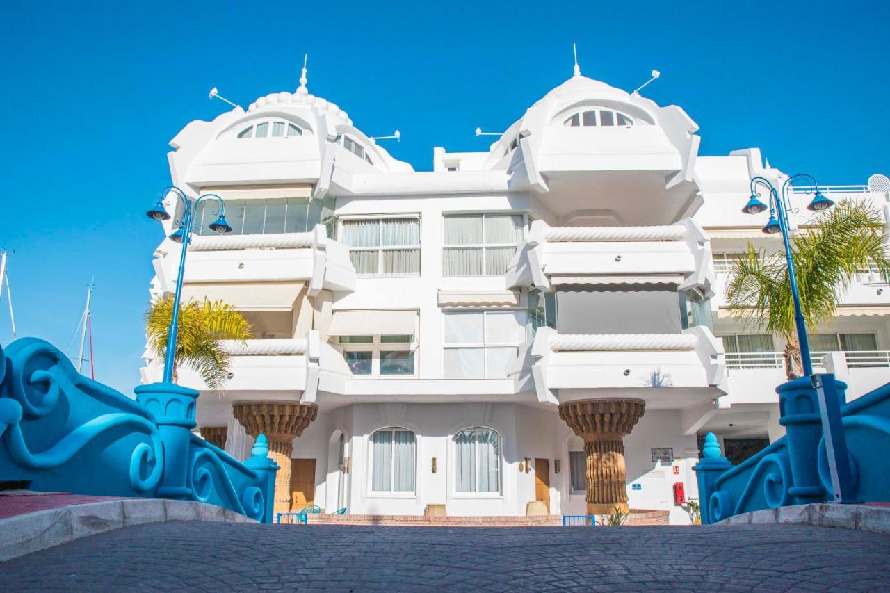 Popeye Suite Puerto Marina Espectacular Apartamento Dentro De La Isla De Puerto Marina Con Piscina En Cubierta Y A 1 Minuto De La Playa Benalmadena Bagian luar foto